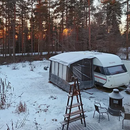 Cozy Caravan Apartment Rovaniemi